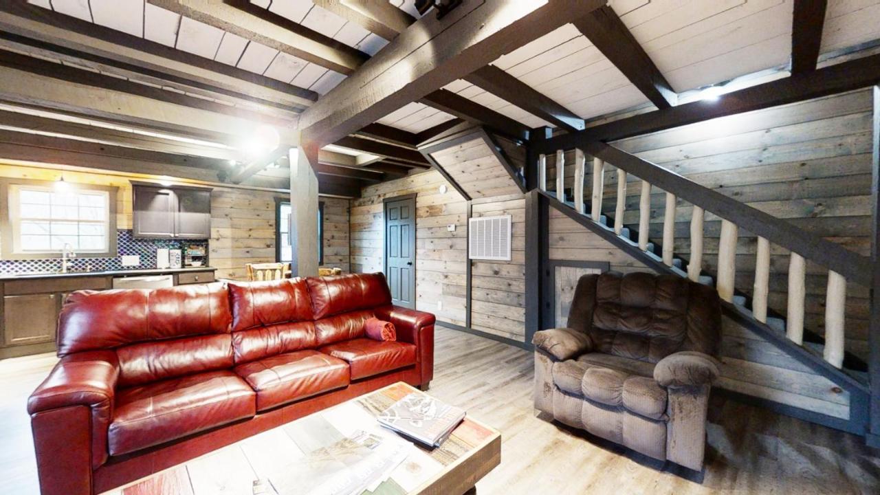 Bigfoots Hideaway Cabin Gatlinburg Exterior foto