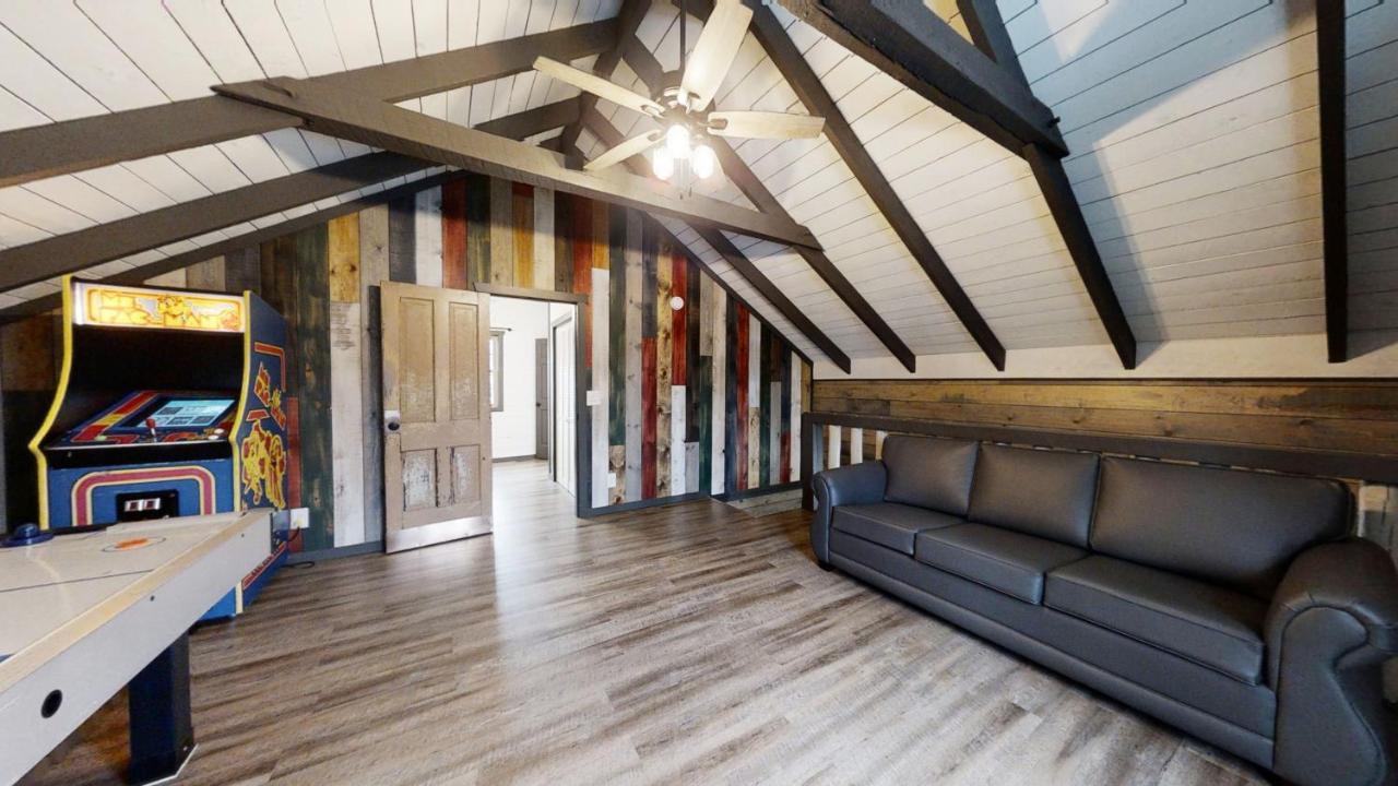 Bigfoots Hideaway Cabin Gatlinburg Exterior foto